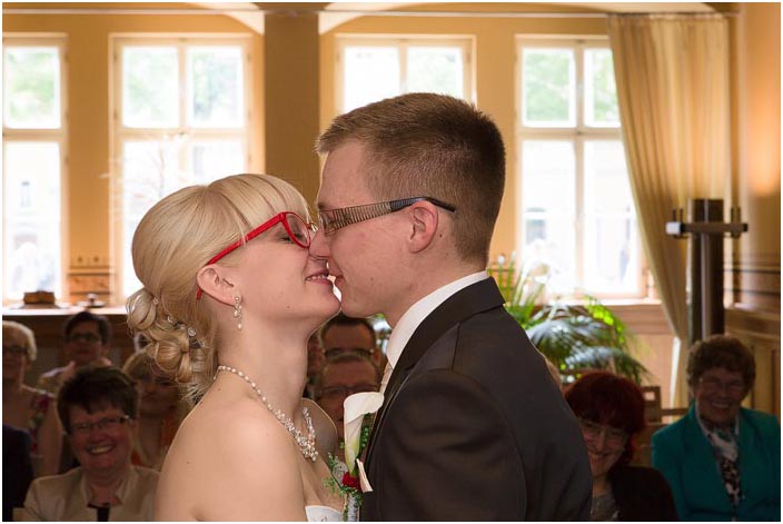 Hochzeitskuss Fotograf Hochzeitsfotograf Erfurt Hochzeitskuss Fotograf Hochzeitsfotograf Erfurt